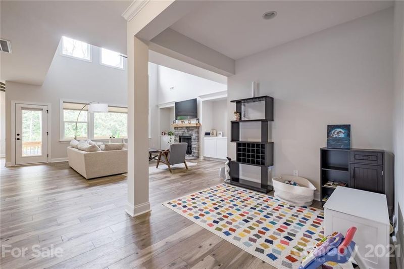 204 Broadleaf Dr, Denver, NC 28037