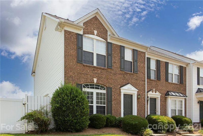12555 Jessica Pl, Charlotte, NC 28269