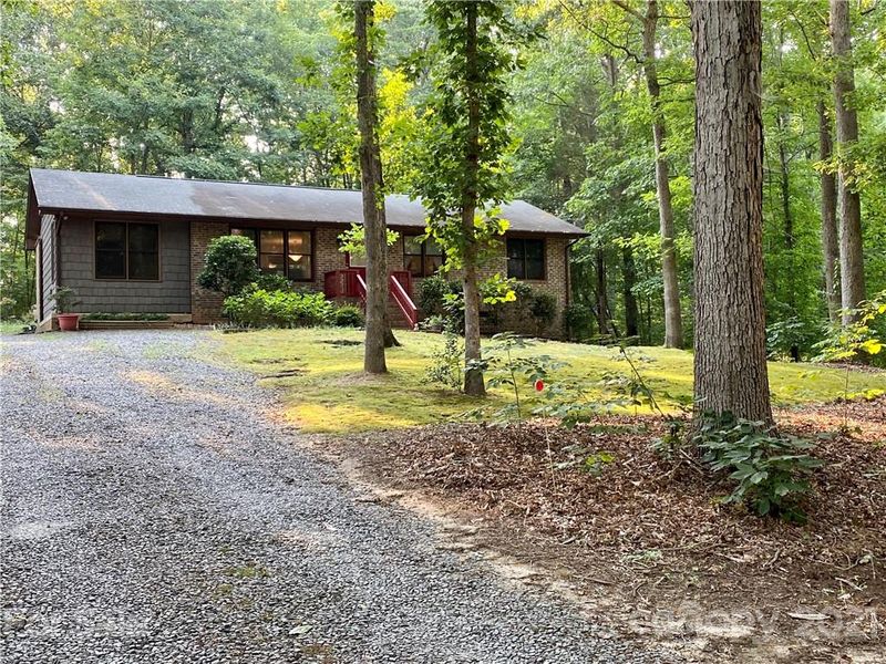 153 Fremont Loop, Mooresville, NC 28115