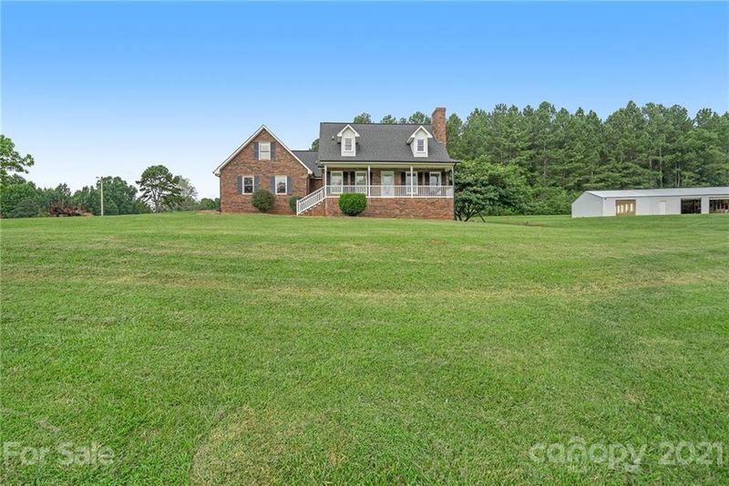 6916 Hull Rd, Cherryville, NC 28021