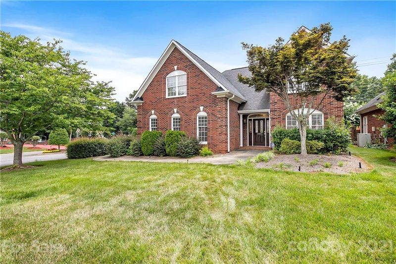 1297 Kennett Ave, Gastonia, NC 28054