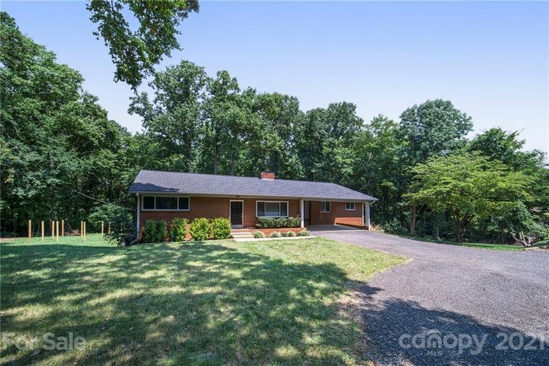 3114 Baucom Rd, Charlotte, NC 28269