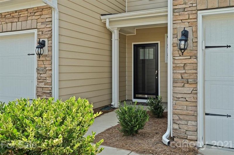 1317 Rainier Dr, Fort Mill, SC 29708