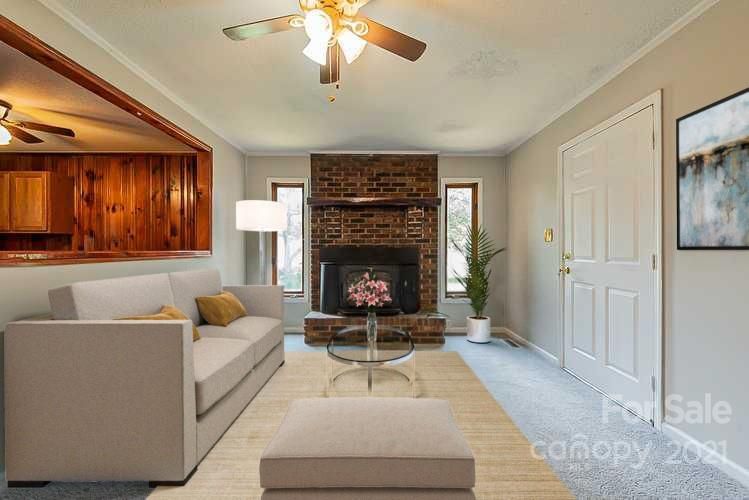 404 Flat Rock St, Clover, SC 29710