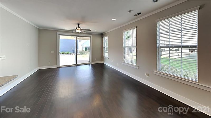 2311 Double Oaks Rd, Charlotte, NC 28206