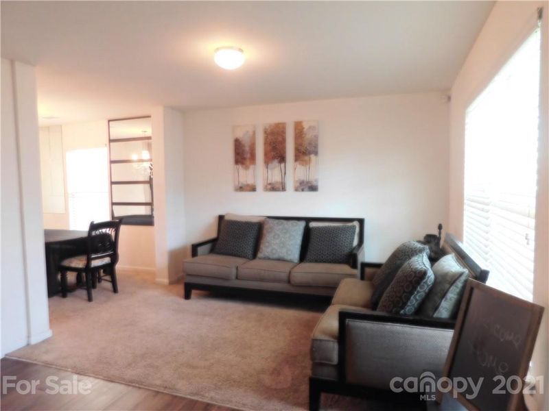1920 Windy Willow Ln, Dallas, NC 28034