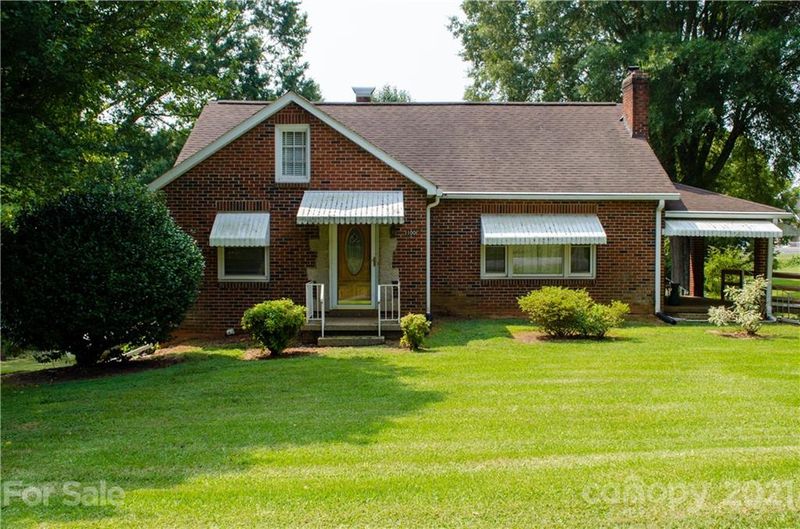 100 2nd Ave NE, Catawba, NC 28609