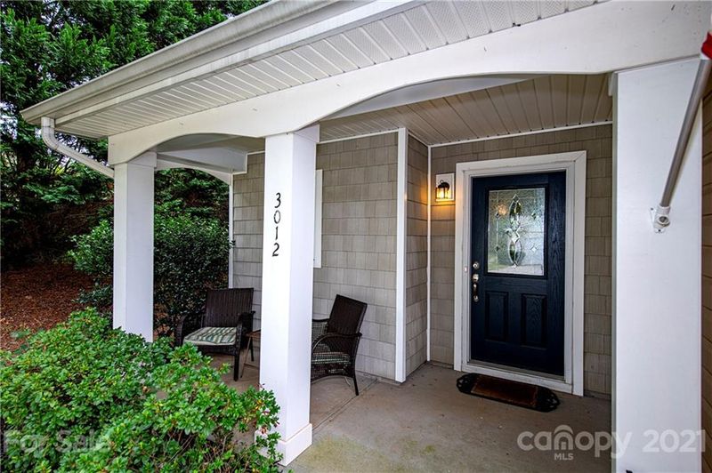 3012 Kraus Glen Dr, Charlotte, NC 28214