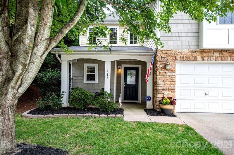 3012 Kraus Glen Dr, Charlotte, NC 28214