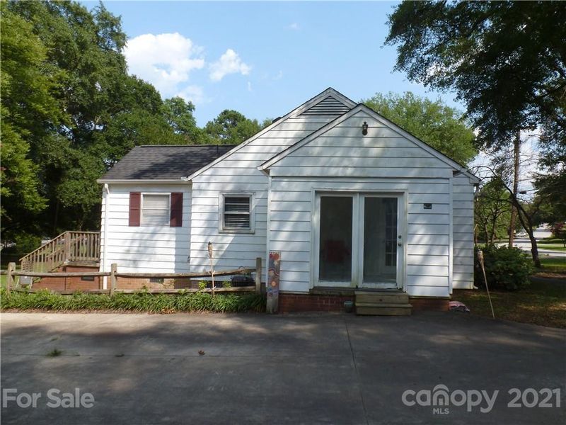 613 Catawba St, Lancaster, SC 29720