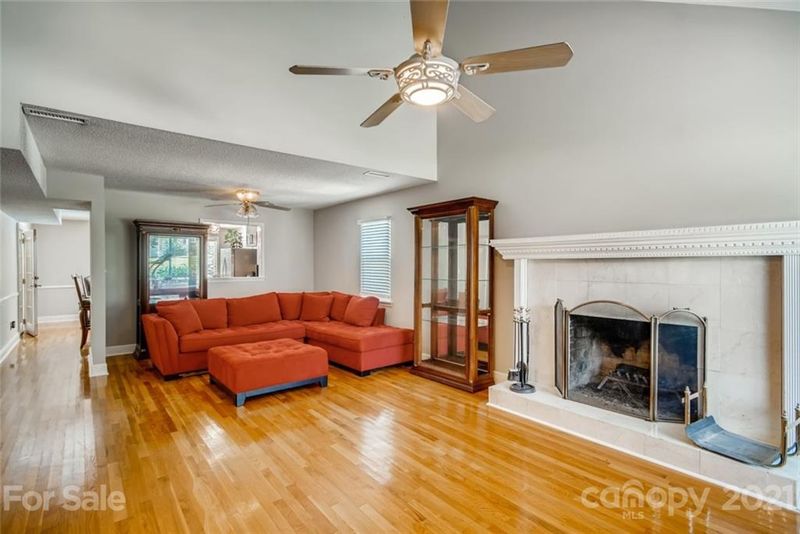 1717 Windyrush Ln, Gastonia, NC 28054