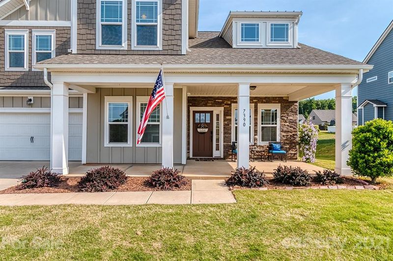 7390 Adirondack Dr, Denver, NC 28037