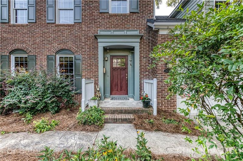 20720 Willow Pond Rd, Cornelius, NC 28031