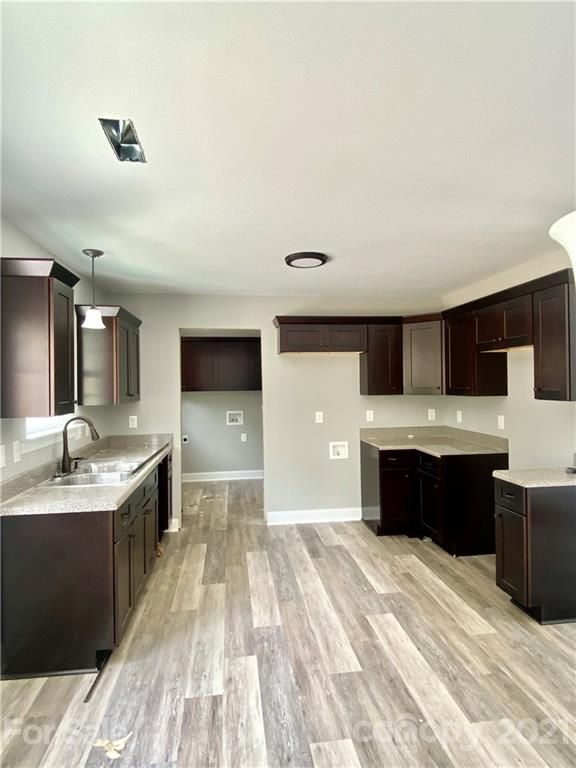 1427 Foxbrook Cir #77, Lancaster, SC 29720