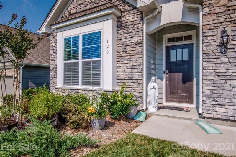 120 Boatwright Ln, Mooresville, NC 28117
