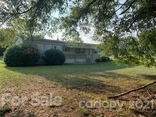 107 Winona Ave, Kannapolis, NC 28081