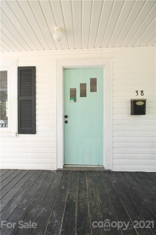138 Charlotte St, York, SC 29745