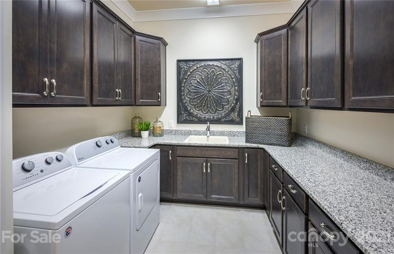 717 Cavesson Way #25, Wesley Chapel, NC 28110