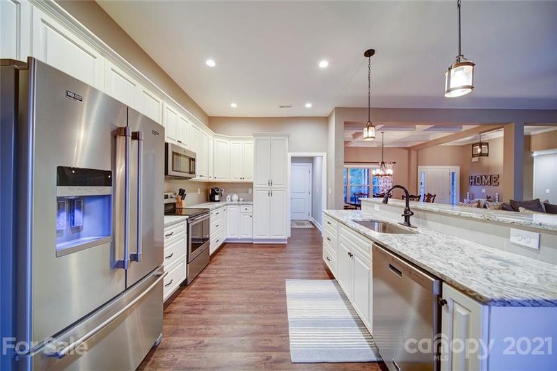 5801 Sikes Mill Rd, Monroe, NC 28110