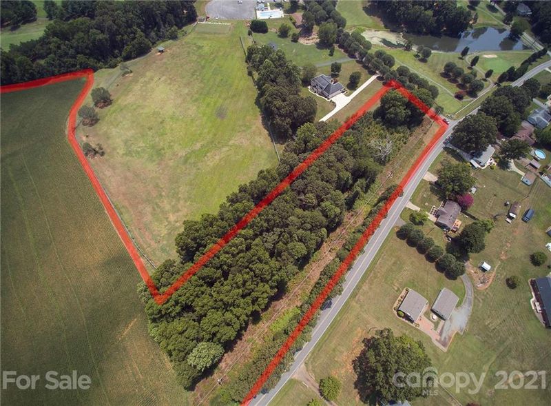 136 Golf Course Rd, Maiden, NC 28650