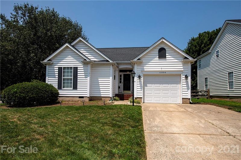 13504 Michael Lynn Rd, Charlotte, NC 28278