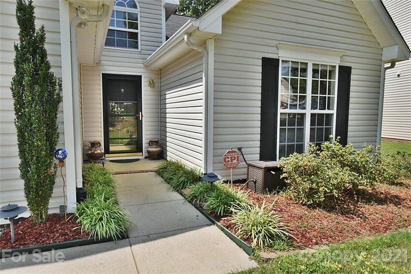1371 Spring View Ct, Rock Hill, SC 29732