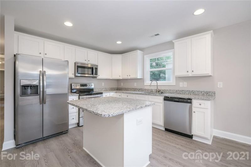 404 Locust St, Kannapolis, NC 28081