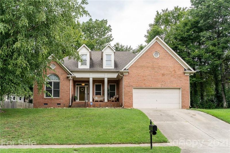 11112 Ridge Oak Dr, Charlotte, NC 28273