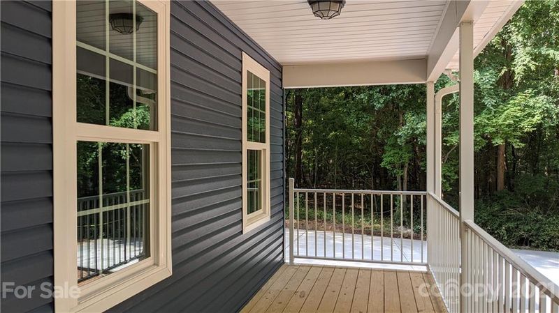 1041 Twin Lakes Rd, Rock Hill, SC 29732