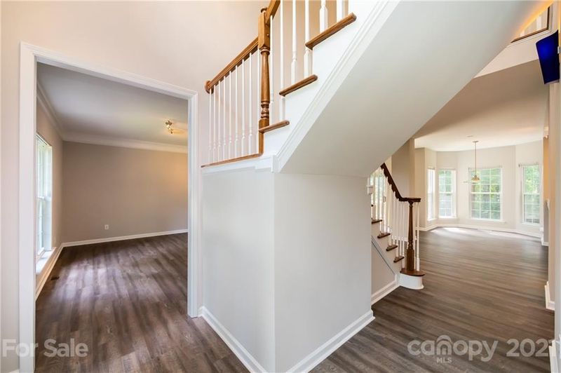 9200 Mountain Aire Cir, Charlotte, NC 28214