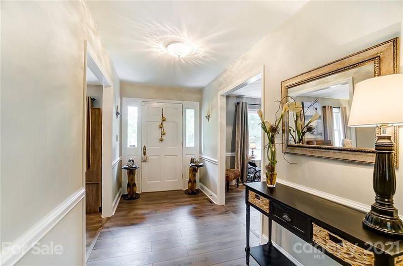 4000 Five Oaks Ct, Mint Hill, NC 28227