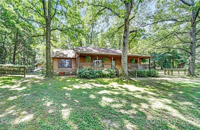 764 Pitts Rd, Catawba, SC 29704