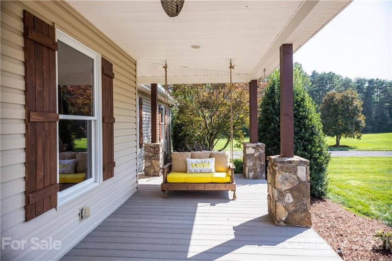 167 Byway Ln, Olin, NC 28660