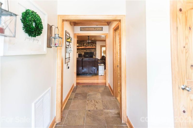 167 Byway Ln, Olin, NC 28660