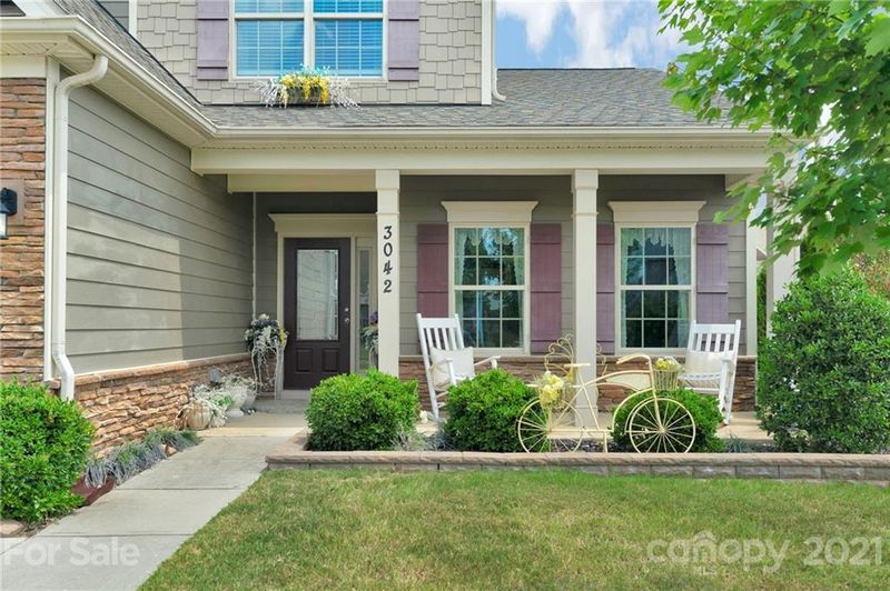 3042 Burgess Dr, Lancaster, SC 29720