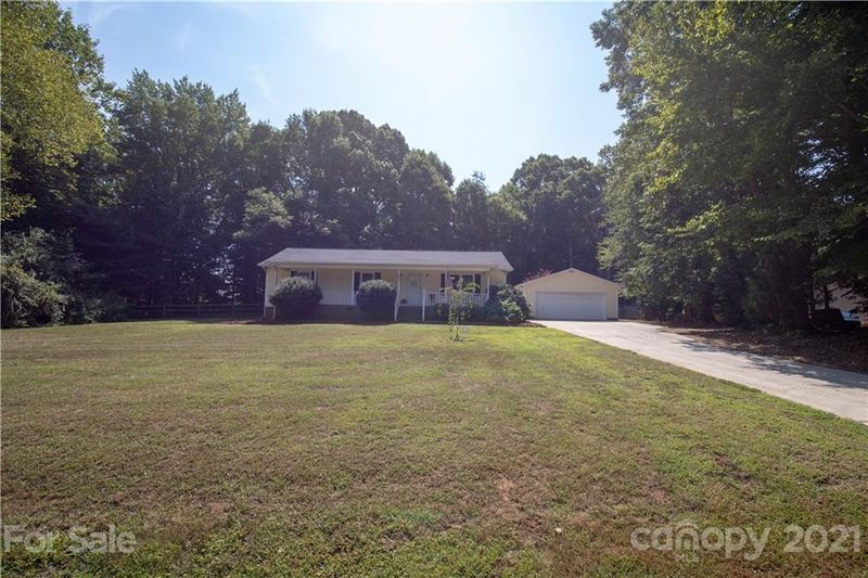 151 Levo Dr, Troutman, NC 28166