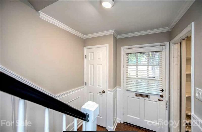 4601 Hedgemore Dr #E, Charlotte, NC 28209