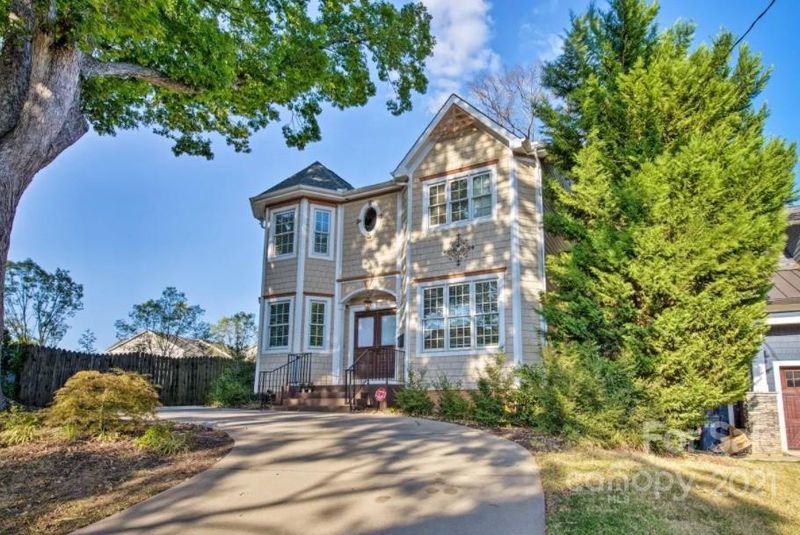 323 Atherton St, Charlotte, NC 28203