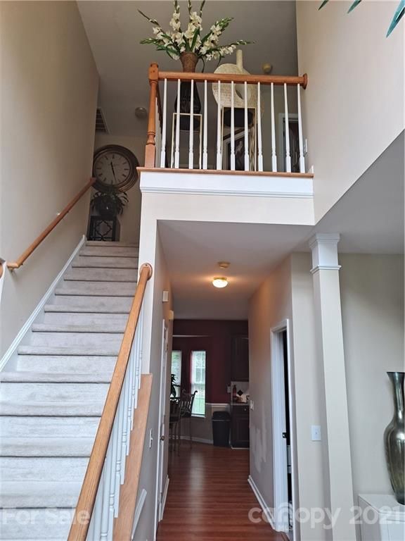 10311 Fairbourne Ct, Charlotte, NC 28269