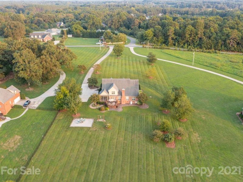 2820 Lathan Rd, Monroe, NC 28112