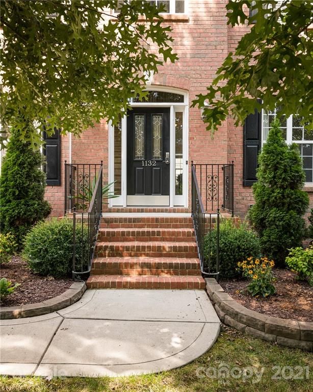 1132 Anduin Falls Dr, Charlotte, NC 28269
