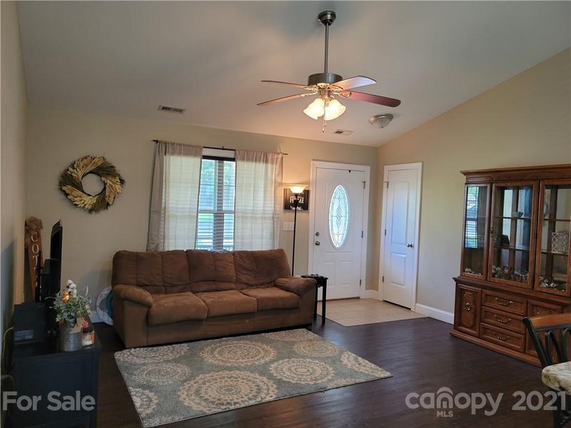 408 Cook St, Kannapolis, NC 28083