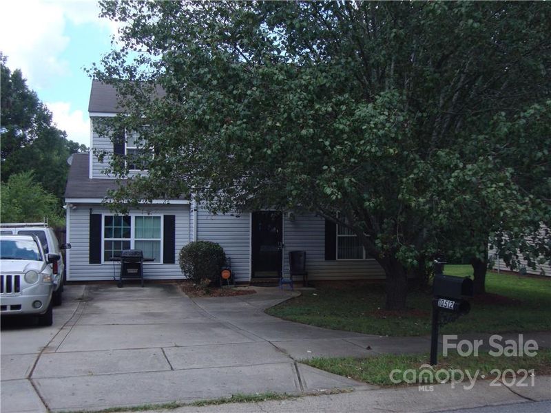 10512 Wilson Glen Dr, Charlotte, NC 28214