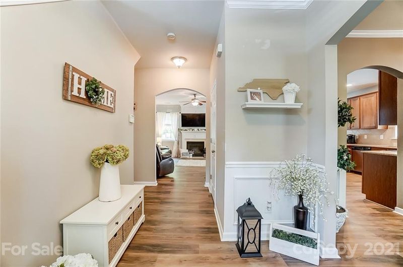 18417 Train Station Dr, Cornelius, NC 28031