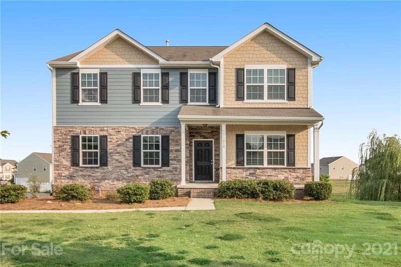 11010 Blue Stream Ln, Indian Trail, NC 28079