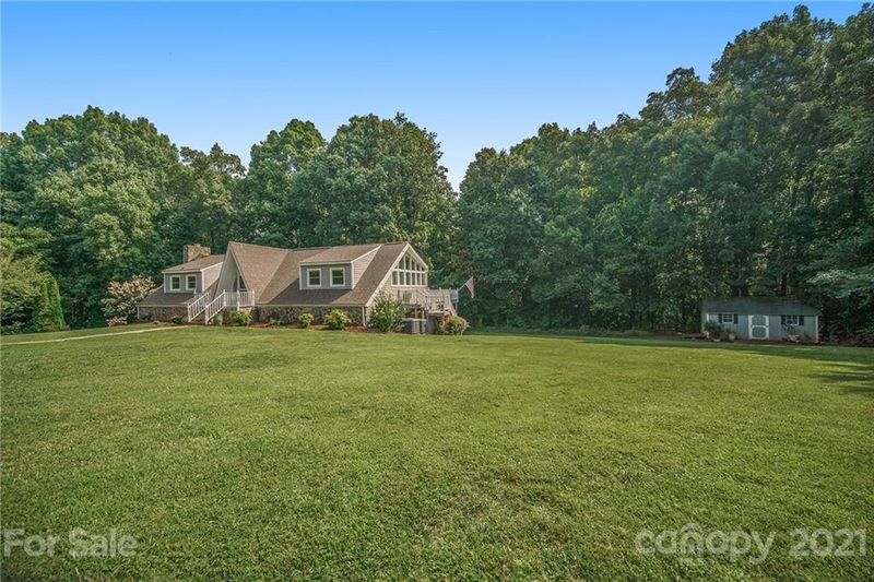 1019 Mistywood Ln, Concord, NC 28027