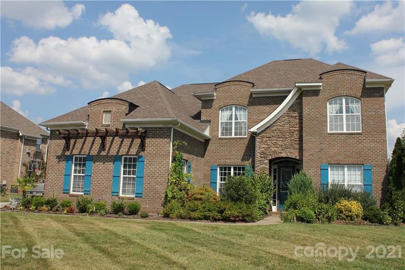 11423 Wheat Ridge Rd, Charlotte, NC 28277