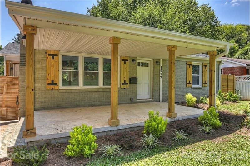 1917 Grier Ave, Charlotte, NC 28216