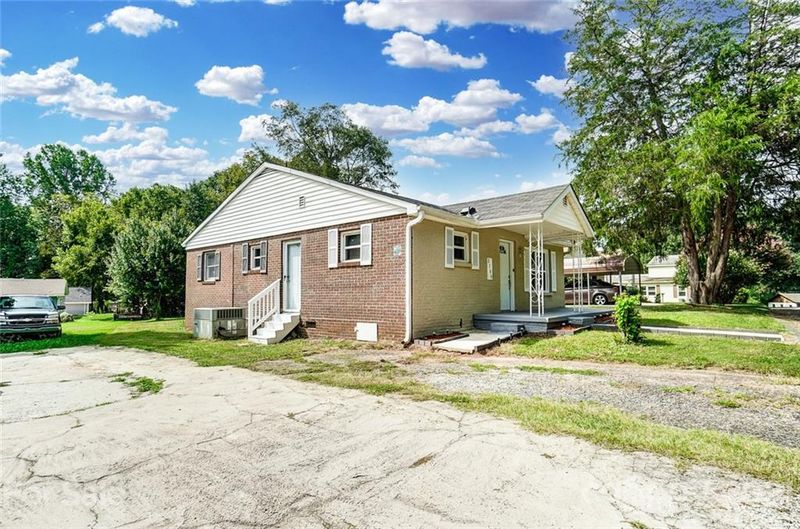 2109 Dove Tree Ln, Gastonia, NC 28054