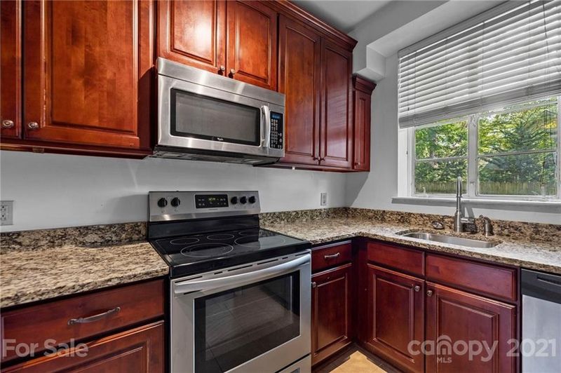 1121 Myrtle Ave #51, Charlotte, NC 28203